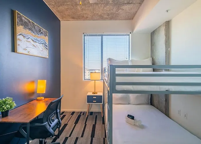 Apartamento Spacious 2br With Gym Pool Parking Phoenix